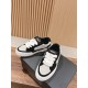 Skateboard shoes