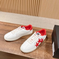 Skateboard shoes