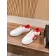 Skateboard shoes
