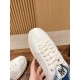 Skateboard shoes