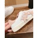 Skateboard shoes