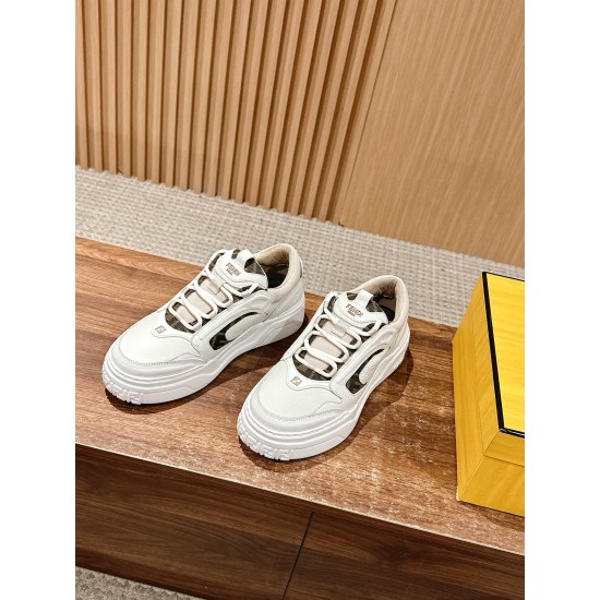 skate shoes