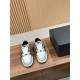 Leisure sports shoes bone shoes
