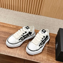 Leisure sports shoes bone shoes