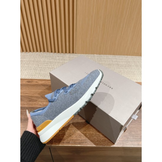 Men ports shoes