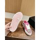 Skateboard shoes