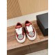 Skateboard shoes