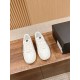 Skateboard shoes