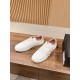 Skateboard shoes