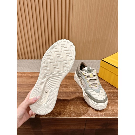 skate shoes