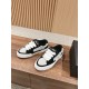 Skateboard shoes