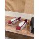 Skateboard shoes