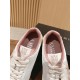 Skateboard shoes