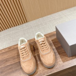 Men ports shoes