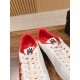 Skateboard shoes