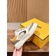 skate shoes