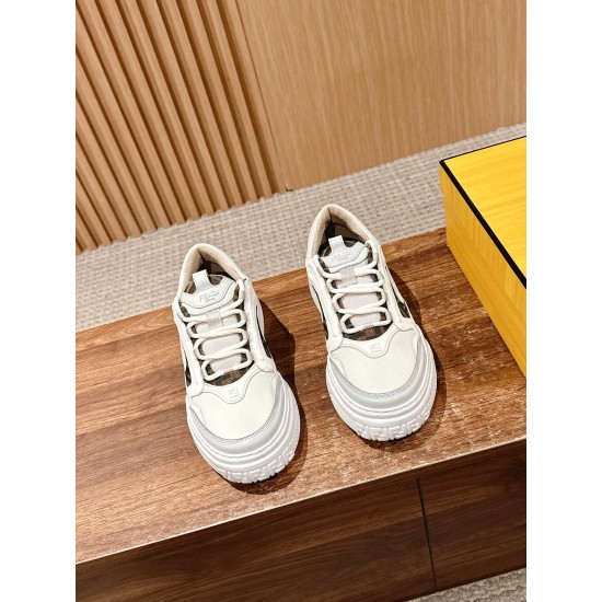 skate shoes
