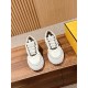 skate shoes
