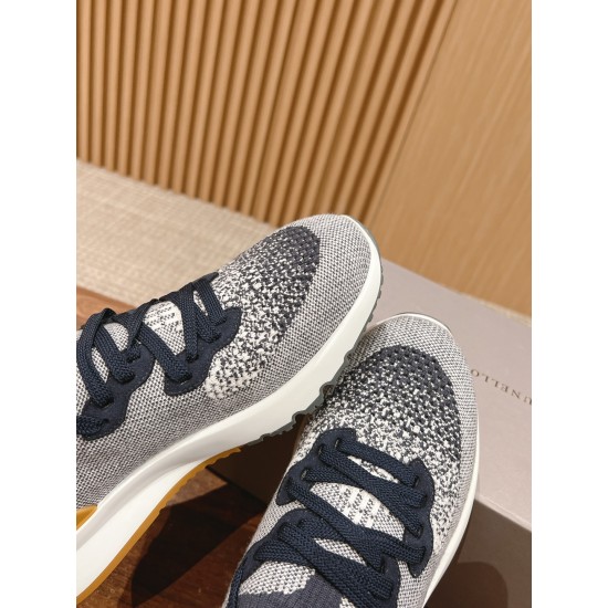 Men ports shoes