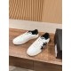 Skateboard shoes