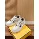 skate shoes
