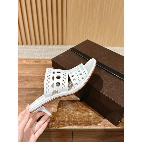 sandal