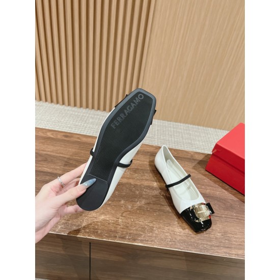 sandal