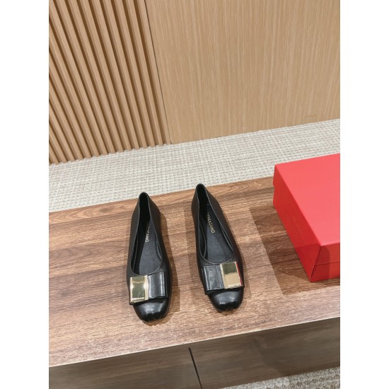 sandal