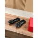 sandal