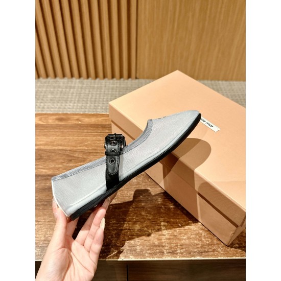 MIUMIU sneakers