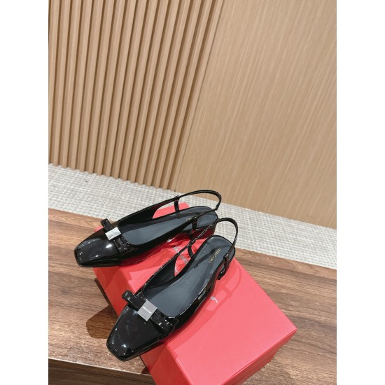 sandal