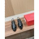 sandal