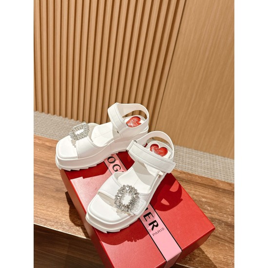 sandal
