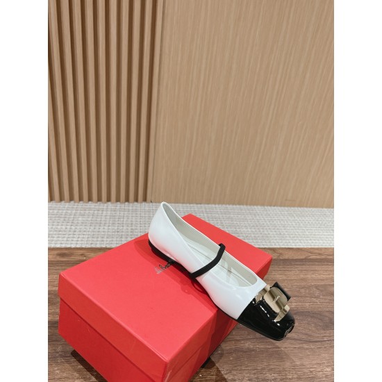 sandal