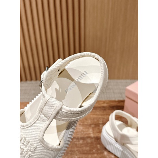 MIUMIU sneakers
