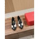 sandal