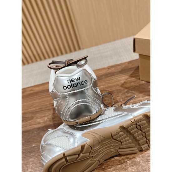 MIUMIU sneakers