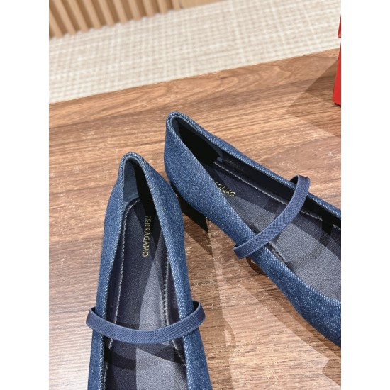 sandal