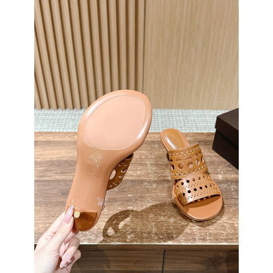 sandal