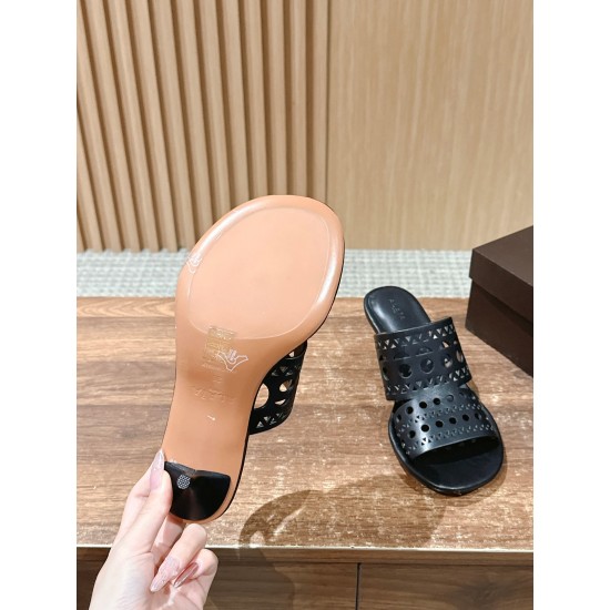 sandal
