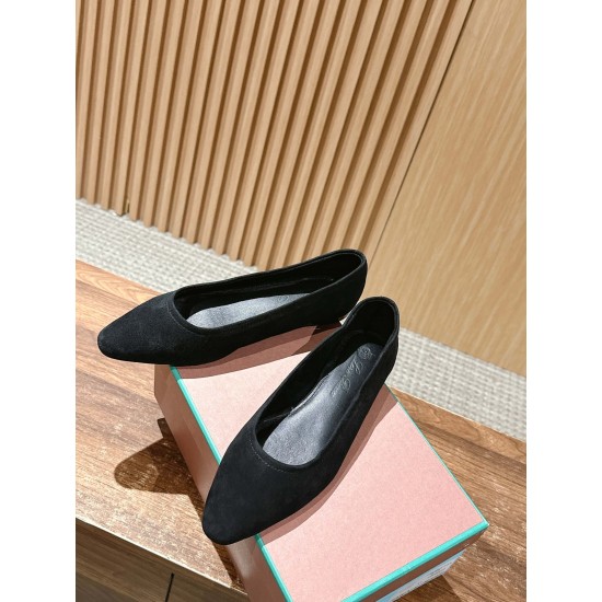 sandal