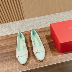 sandal