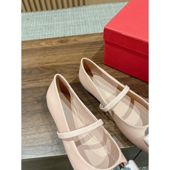 sandal