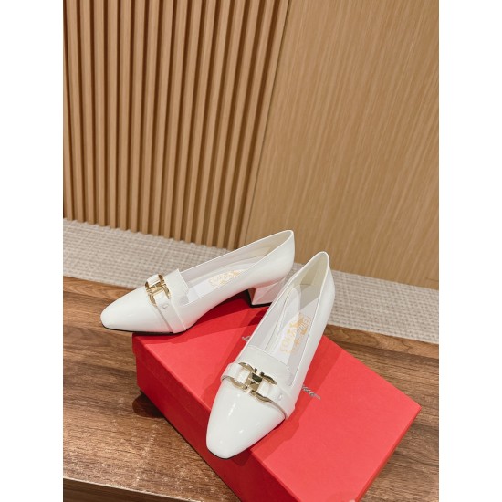 sandal