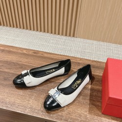 sandal