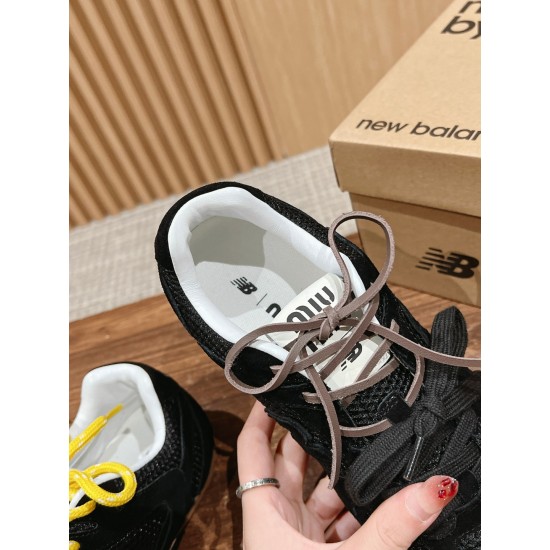 MIUMIU sneakers