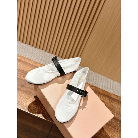 MIUMIU sneakers