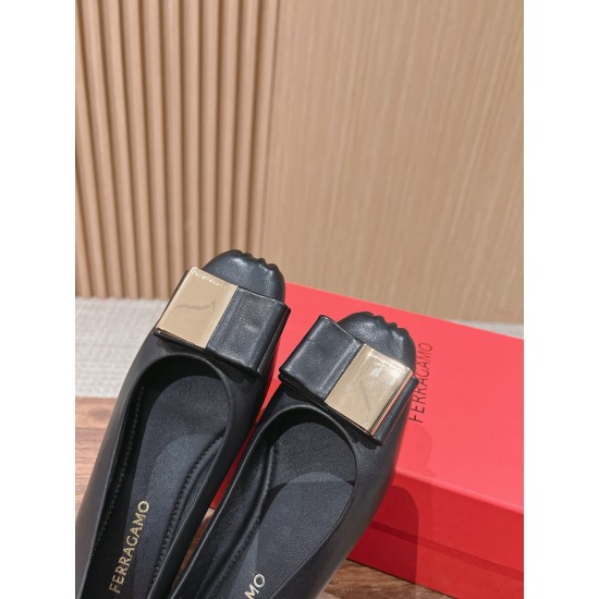 sandal
