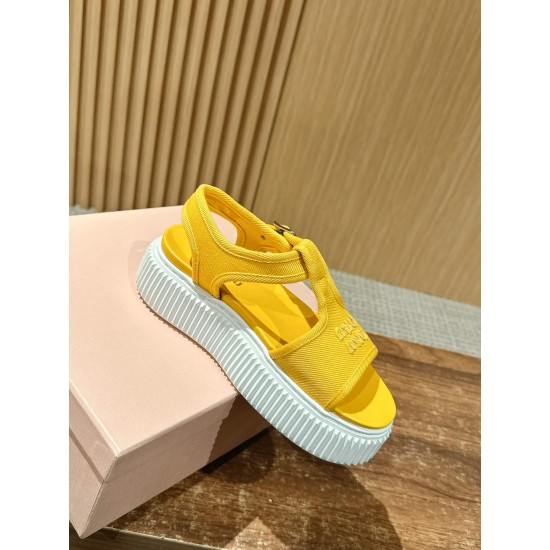 MIUMIU sneakers