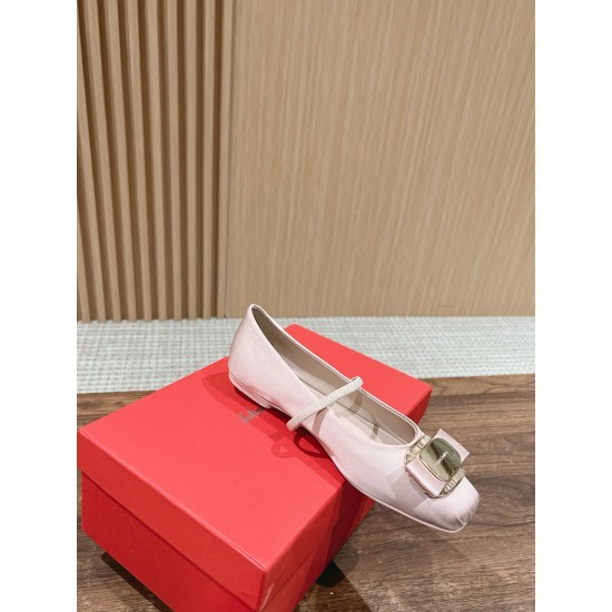 sandal